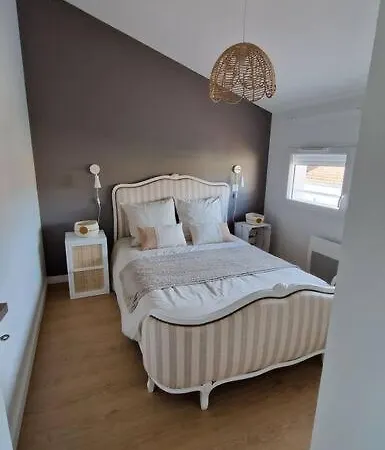 Holiday home Maison Liberte Esprit Campagne